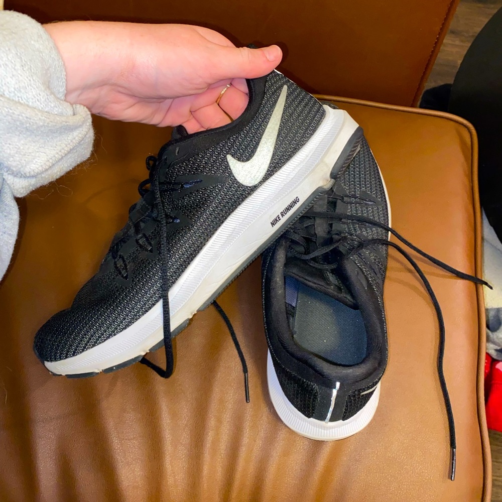 Nike Running Shoes | Women’s Size 8.5